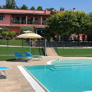Al Colle , Cavaion Veronese Italia