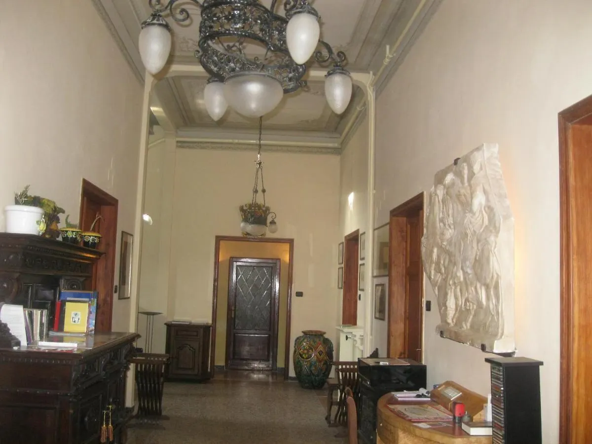Villa Patrizia B&B Lucca Bed & Breakfast