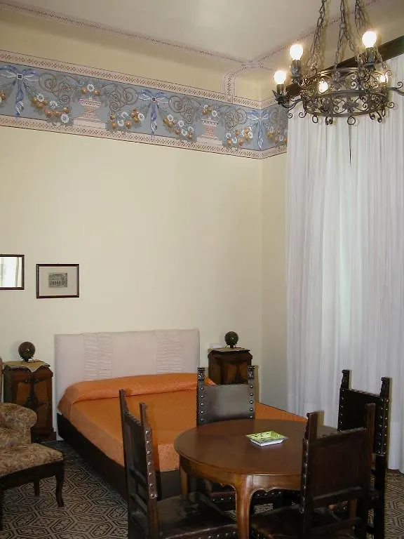 Villa Patrizia B&B Lucca Italy